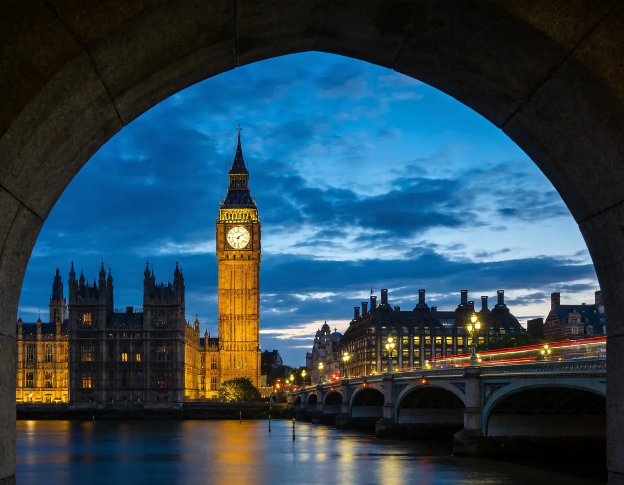 Big Ben cover image for a pet travel photo guide